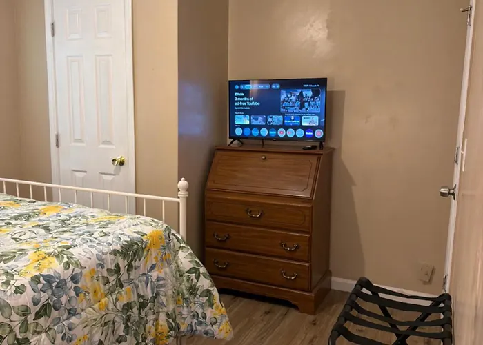 Privatunterkunft Private 2 In Downtown Full Kitchen And Bathroom Shared Arts Roosevelt Row Convention Center Stadiums Asu Downtown