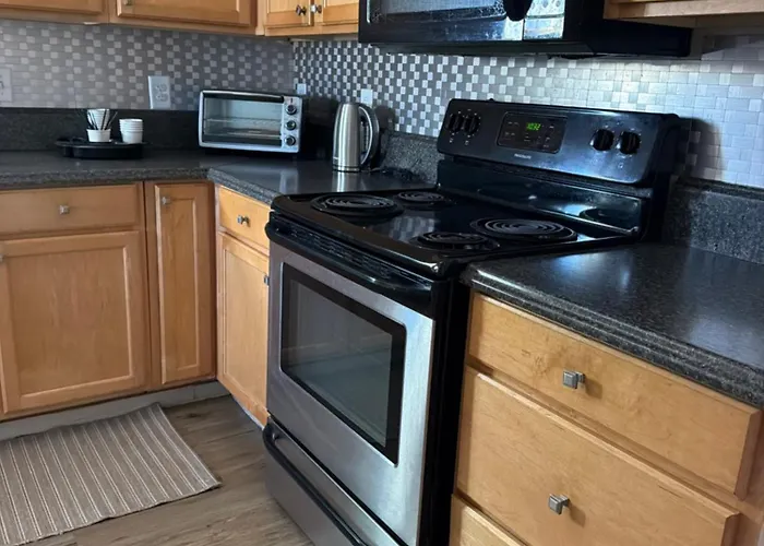Private 2 In Downtown Full Kitchen And Bathroom Shared Arts Roosevelt Row Convention Center Stadiums Asu Downtown Phoenix